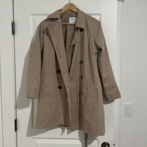 Old navy trench coat size XS with belt.